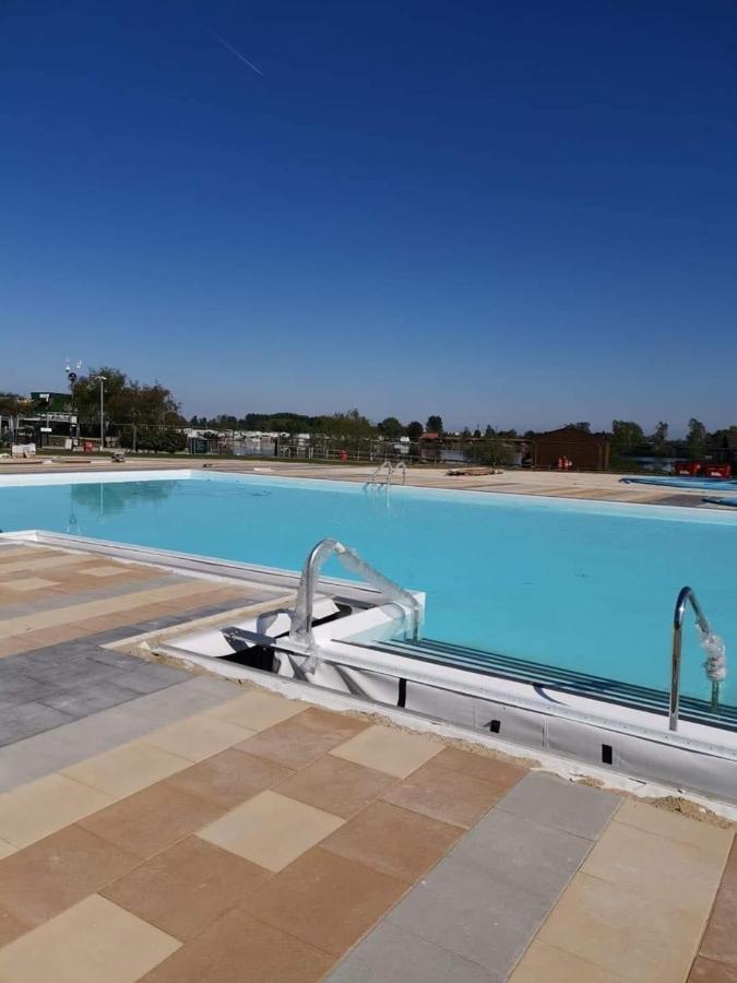 Holiday Home Breaks At Tattershall Lakes Coningsby Luaran gambar